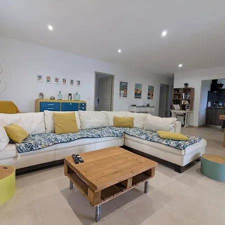 Near Pont Du Gard & Vineyards بيت للعطل *